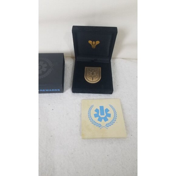 Destiny 2 Vidmater Seal Pin Bungie Rewards‎ Medallion RARE RETIRED - Picture 4 of 5